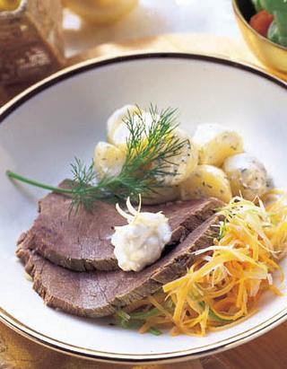 Bir Kadına Nasıl Yemek Pişirirsiniz?