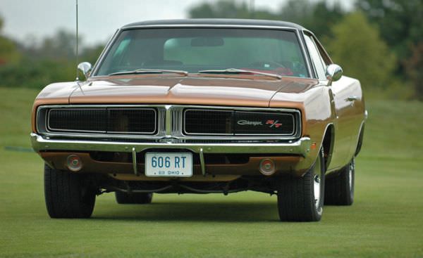 Tarihin En Seksi 16 Otomobili