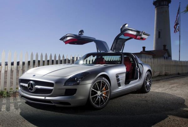 Tarihin En Seksi 16 Otomobili