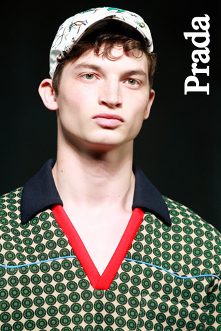 Sir HotStyle: Ve Karşınızda, ''V'' Yaka!