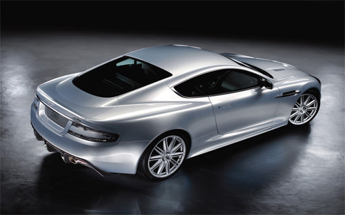 Son savaşçı: Aston Martin DBS Ultimate