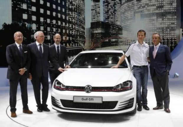 PARİS AUTO SHOW 2012