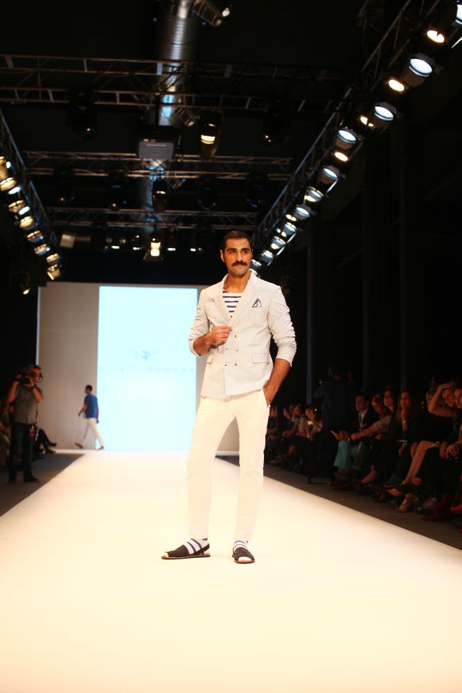 Sir HotStyle: İstanbul Fashion Week’te 2013 Yazı