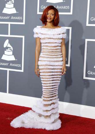 Transparan Rihanna!