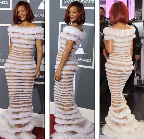 Transparan Rihanna!