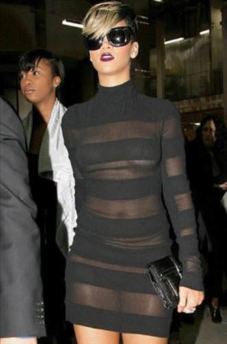 Transparan Rihanna!