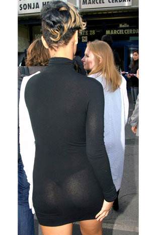 Transparan Rihanna!