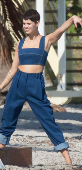 Pixie Geldof'tan sıcak pozlar