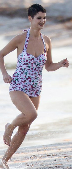 Pixie Geldof'tan sıcak pozlar