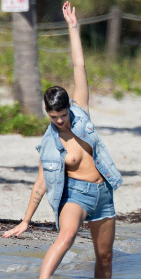 Pixie Geldof'tan sıcak pozlar