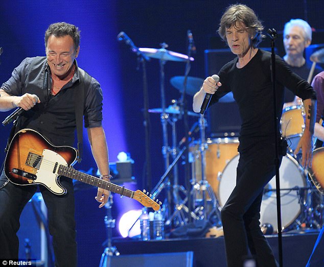 50. yılında Rolling Stones 'gaga'ladı