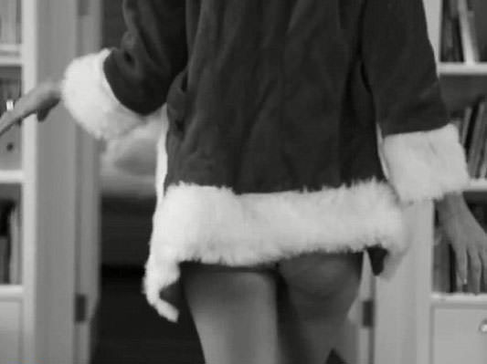 Bar Refaeli’den mutlu yıllar!