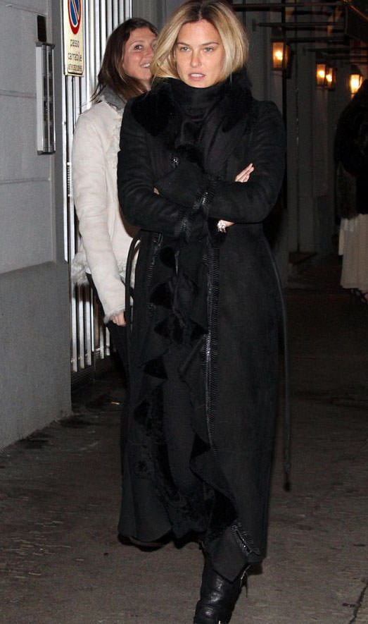 Bar Refaeli’den mutlu yıllar!