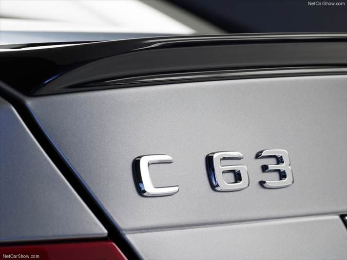 2014 Mercedes-Benz C63 AMG Edition 507