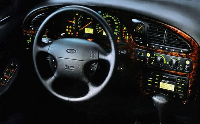 En çirkin otomobiller