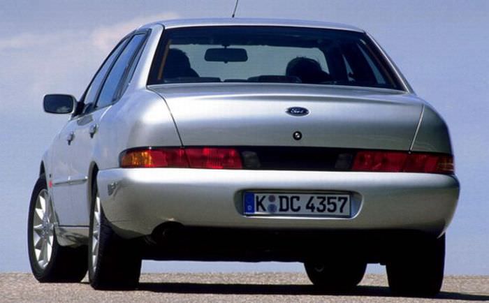 En çirkin otomobiller