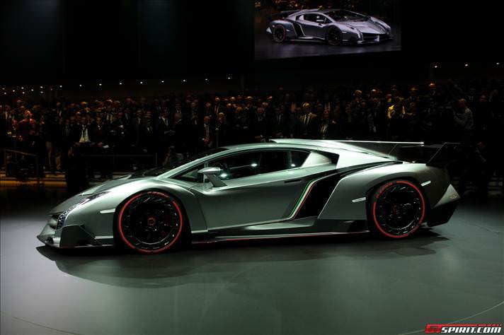 Lamborghini Veneno tanıtıldı
