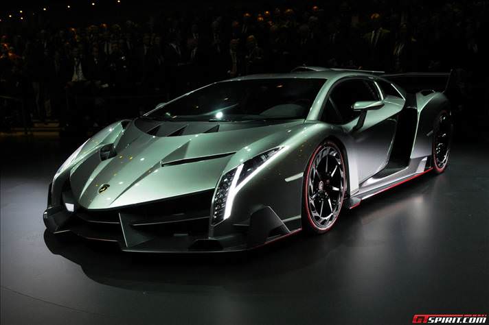 Lamborghini Veneno tanıtıldı