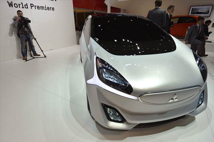 83. Cenevre Uluslararası Otomobil Fuarı