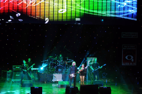 Nilüfer 'Aile İçi Şiddete Son!' dedi