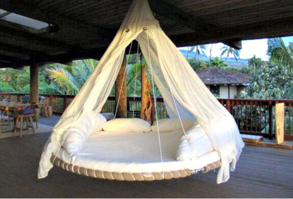 Sallanmak isteyeceğin muhteşem hamaklar