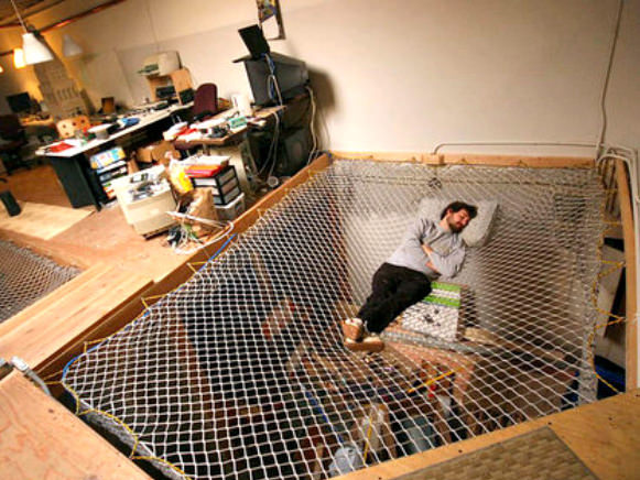 Sallanmak isteyeceğin muhteşem hamaklar