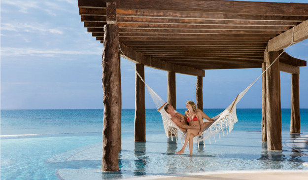 Sallanmak isteyeceğin muhteşem hamaklar