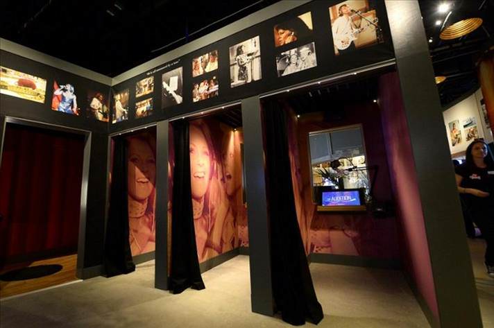 ABBA müzesi kapılarını açtı