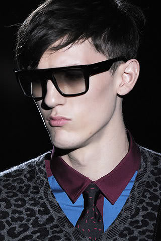 Erkek modasında leopar desen