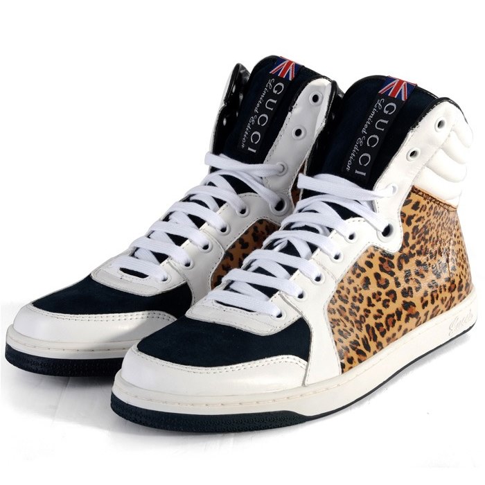 Erkek modasında leopar desen