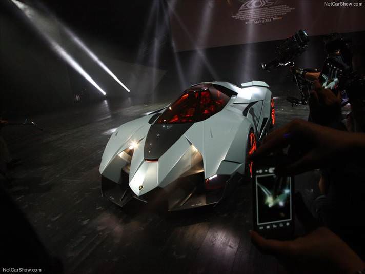 En iyisi: Lamborghini Egoista Concept