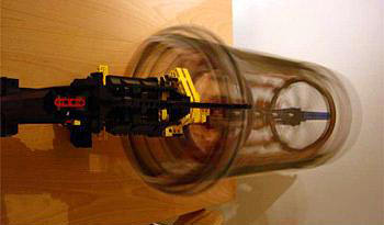 Lego ile yapılmış  çok gelişmiş makineler