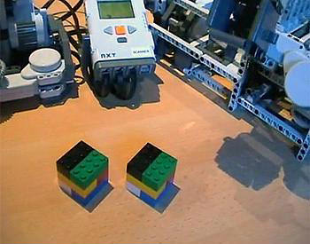 Lego ile yapılmış  çok gelişmiş makineler