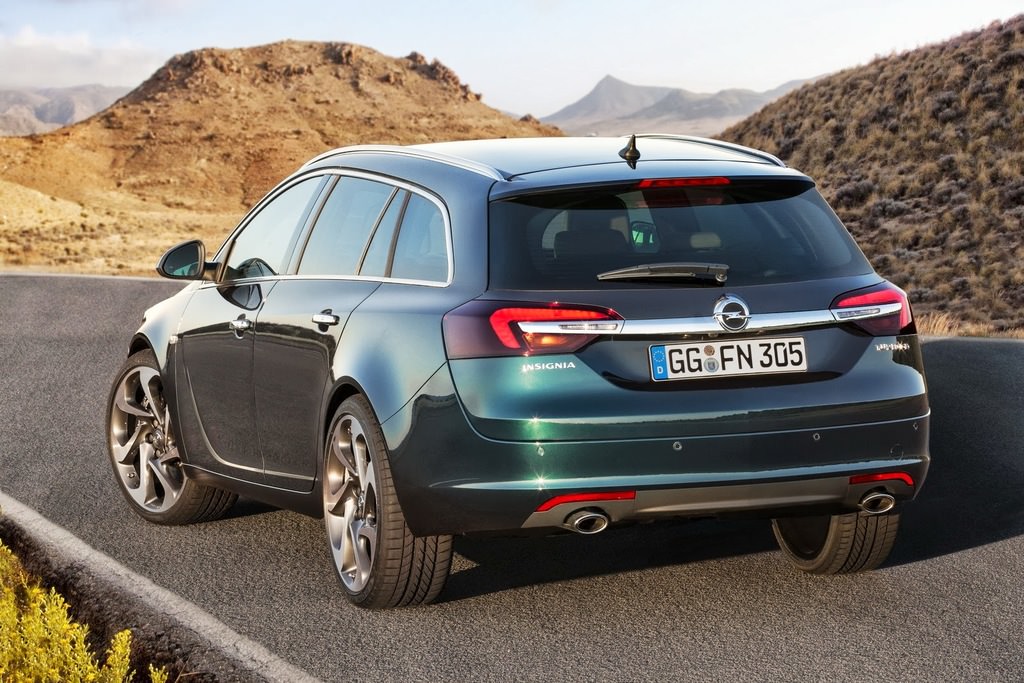 Makyajlı Opel Insignia eylülde Türkiye'de