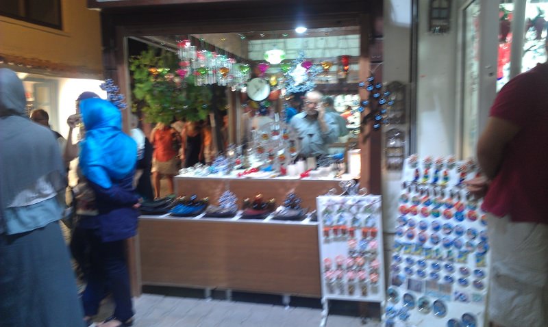 Alaçatı’da Sokak Modası: Çatladıkapı