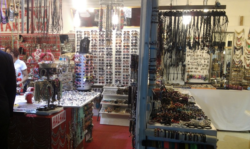 Alaçatı’da Sokak Modası: Çatladıkapı