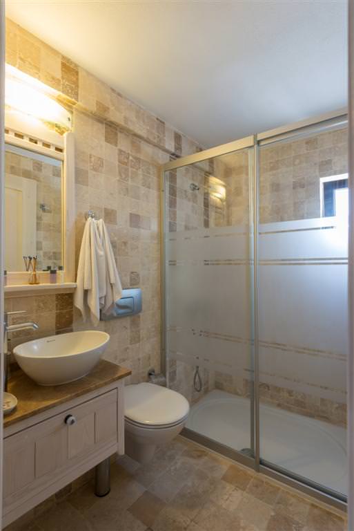 Alaçatı’da Bir Güzel Butik Otel : Kedili Ev