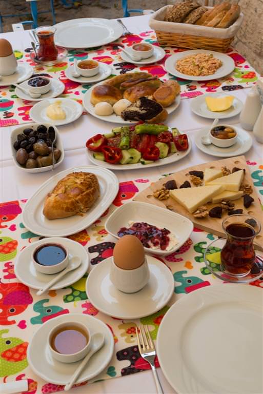 Alaçatı’da Bir Güzel Butik Otel : Kedili Ev