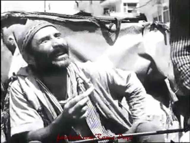 Tuncel Kurtiz Fotoğrafları