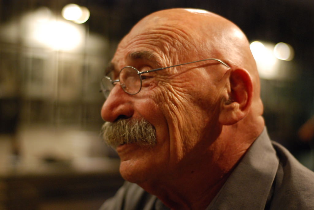 Tuncel Kurtiz Fotoğrafları