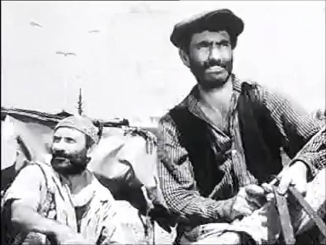 Tuncel Kurtiz Fotoğrafları