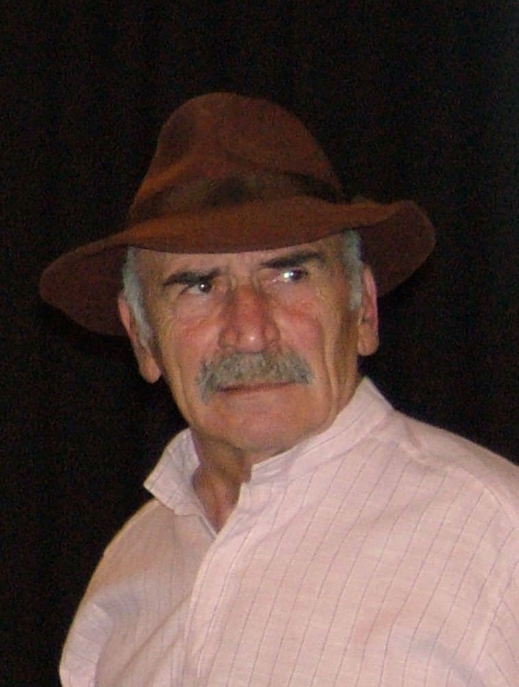 Tuncel Kurtiz Fotoğrafları