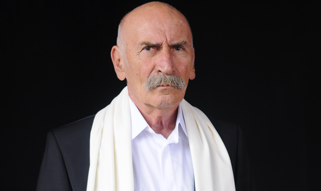 Tuncel Kurtiz Fotoğrafları