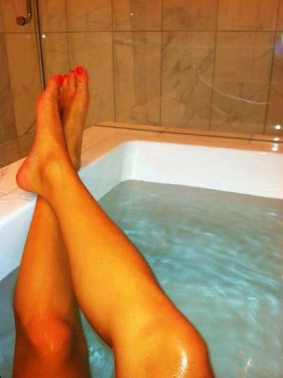 Bar Refaeli instagram bağımlısı