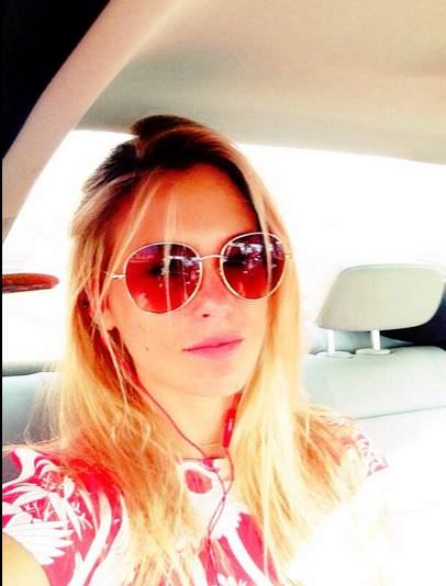 Bar Refaeli instagram bağımlısı