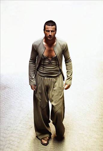 Hangi ünlü hangi takımı tutuyor?