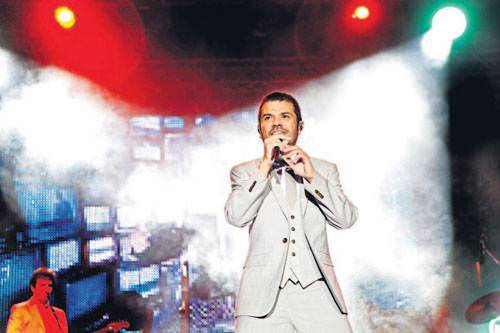 Hangi ünlü hangi takımı tutuyor?