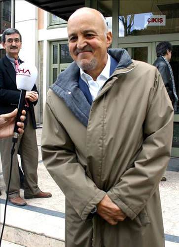 Hangi ünlü hangi takımı tutuyor?