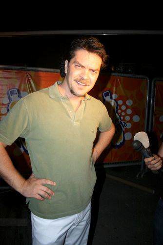 Hangi ünlü hangi takımı tutuyor?