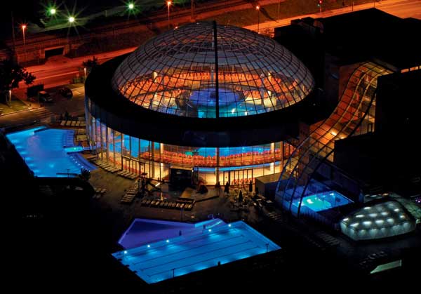 Sevgililer günü için en romantik mekanlar